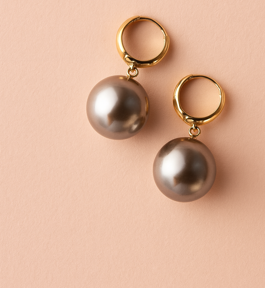 Noir Pearl Earrings