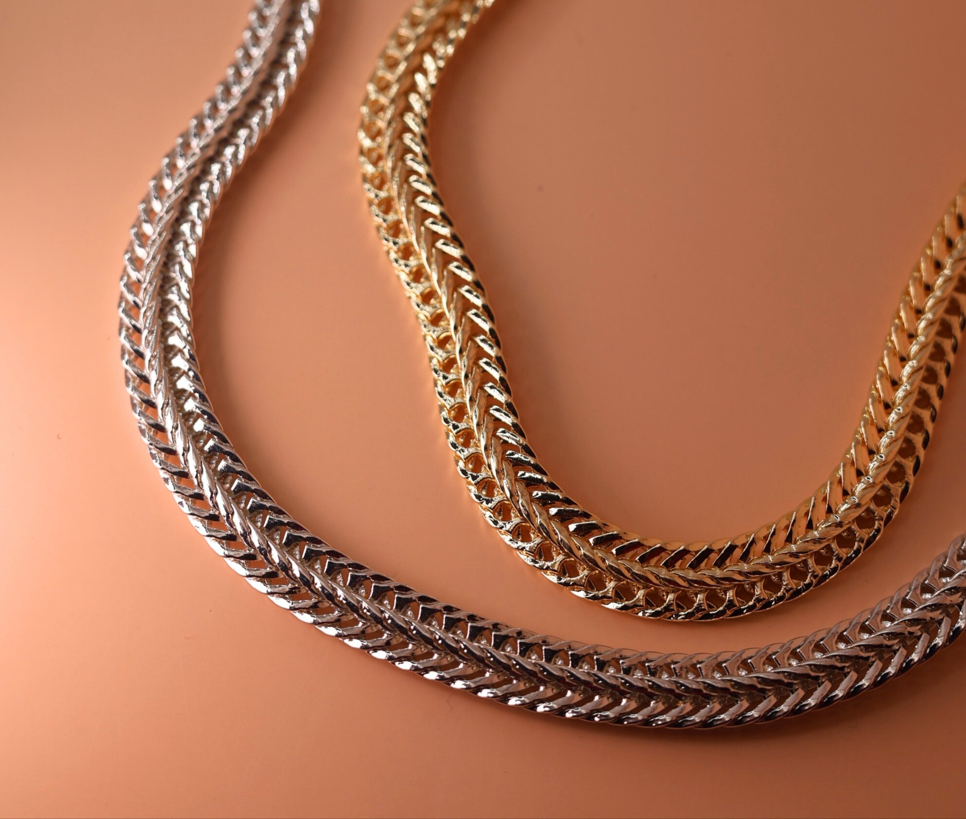 Velvet Links Necklace